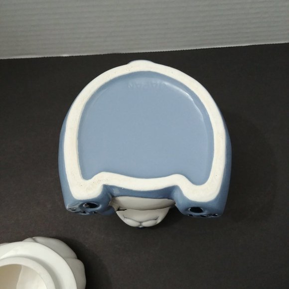 Vintage Blue Bear Canister w/Bakers Hat Lid - Picture 8 of 8